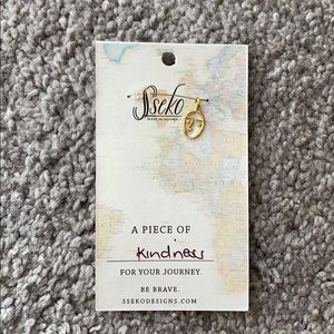 Sseko Kindness Brave Charm
